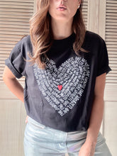 Cargar imagen en el visor de la galería, Básica Oversize Corazón Love Yourself