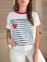 Cargar imagen en el visor de la galería, Básica Oversize Rayas Corazon
